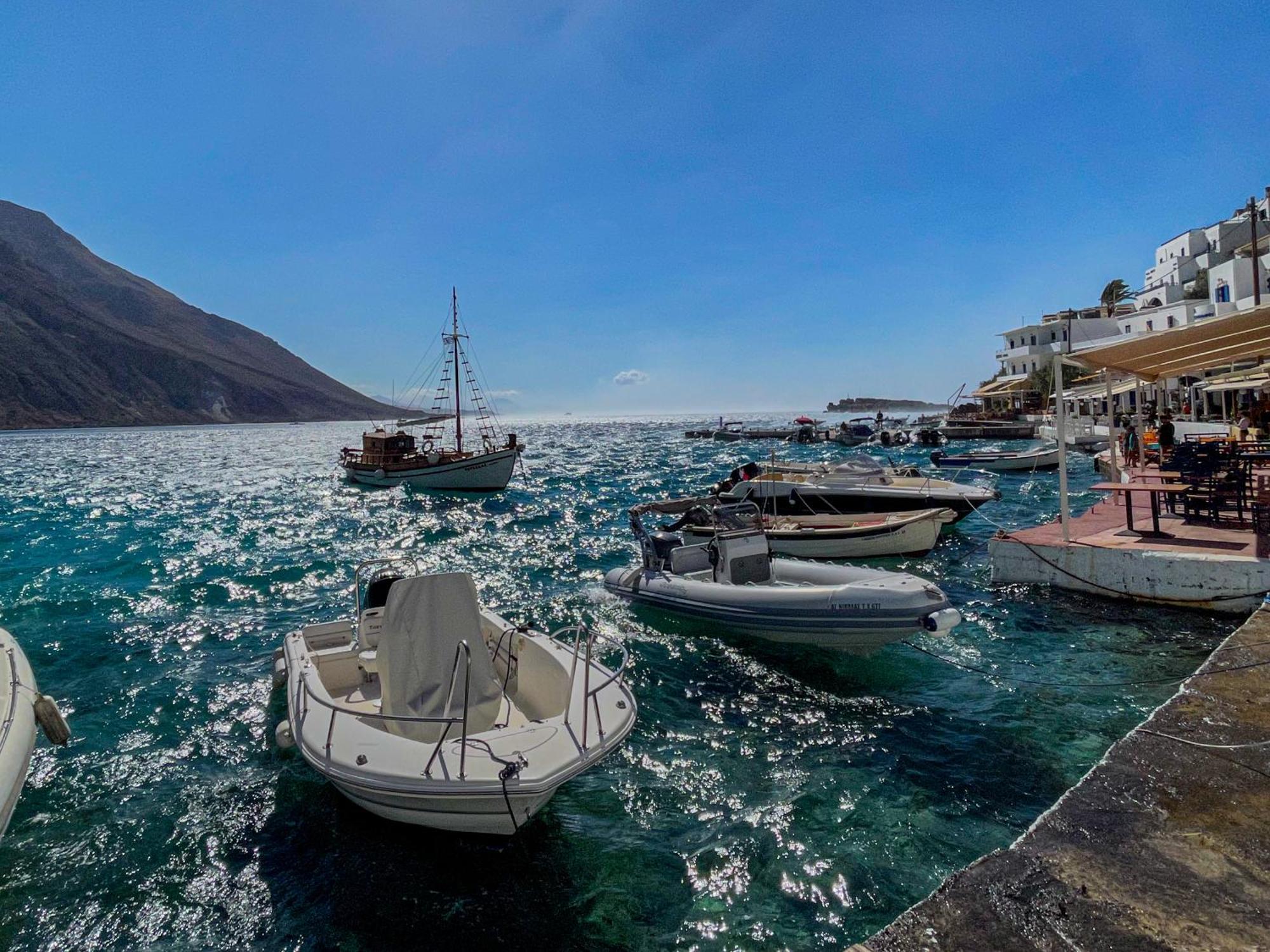 Hotel The Blue House Loutro Esterno foto