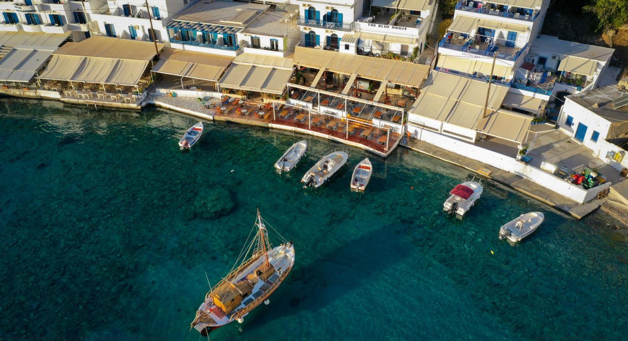 Hotel The Blue House Loutro Esterno foto